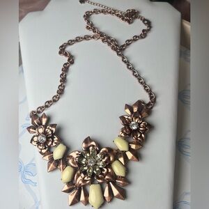 NEW Premier Designs Floral Bronze Statement Necklace 🌸